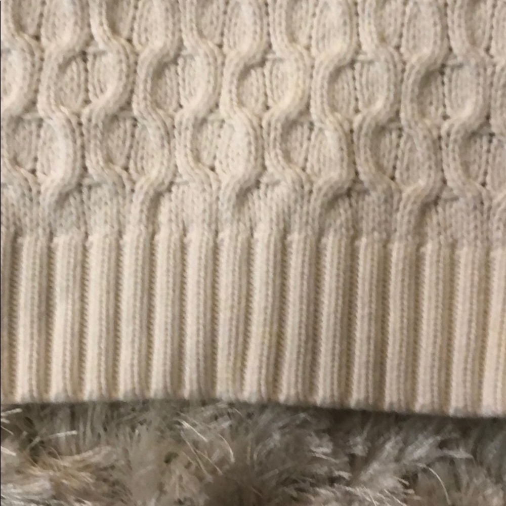 Sweater - Picture 4 of 5